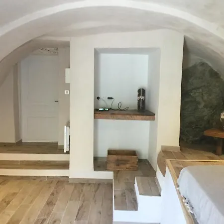 Casa Lili * Castello-di-Rostino